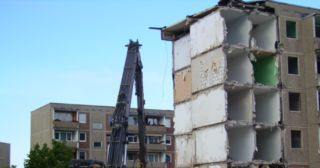 Демонтаж 5 этажного дома Клин, цена от 3676 руб.