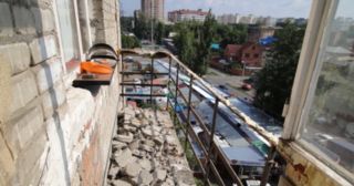 Демонтаж балкона Клин, цена от 2951 руб.