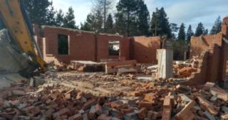 Демонтаж 1 этажного дома Клин, цена от 1605 руб.