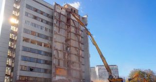 Демонтаж многоэтажного дома Клин, цена от 3676 руб.